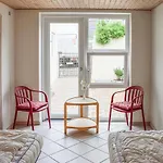 Lovely In With Kitchen *