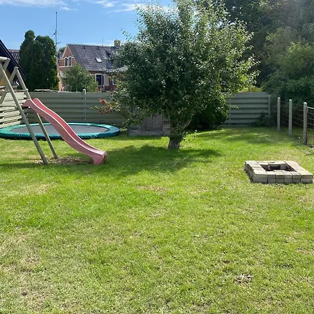 Feriehus Lovely In With Kitchen *